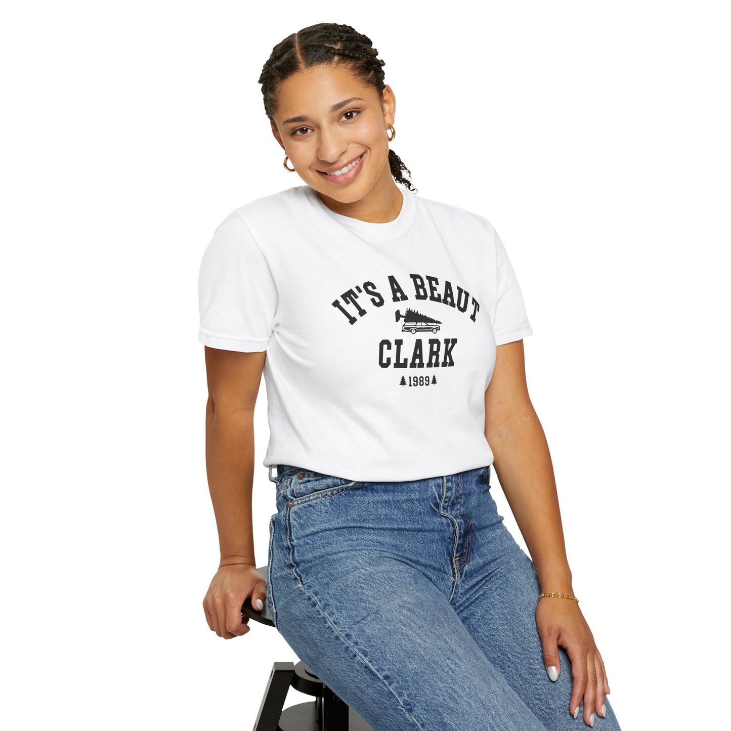 IT’S A BEAUT, CLARK CHRISTMAS T-SHIRT