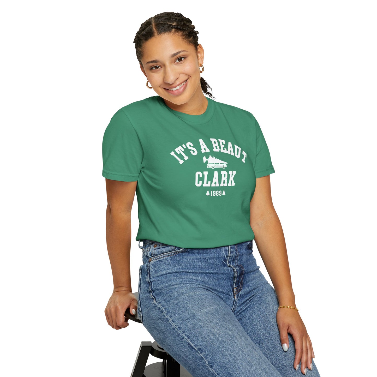 IT’S A BEAUT, CLARK CHRISTMAS T-SHIRT